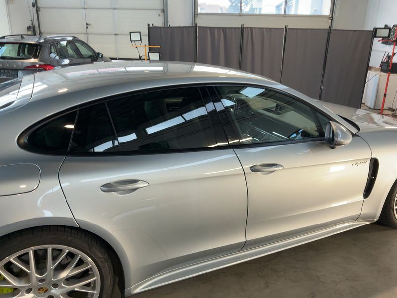 Porsche Panamera 4 E-Hybrid — zdjęcie 7