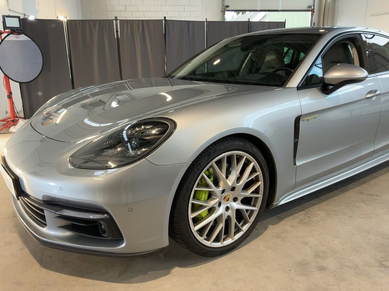 Porsche Panamera 4 E-Hybrid — zdjęcie 2