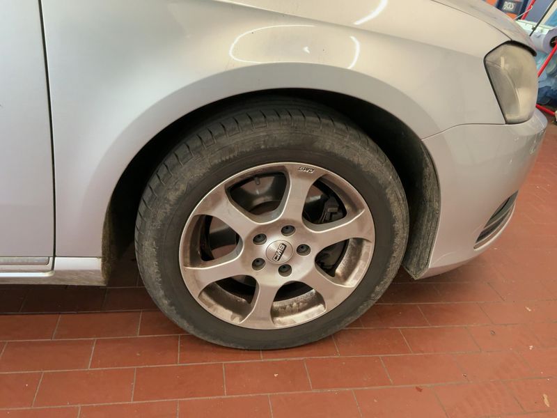 Volkswagen Passat 2.0 TDI Comfortline BlueMotion Tech 2012 – снимка 11