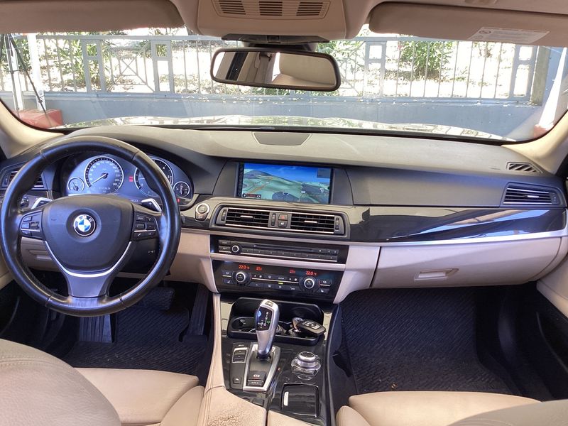 BMW 5er 530d 2011 – снимка 17