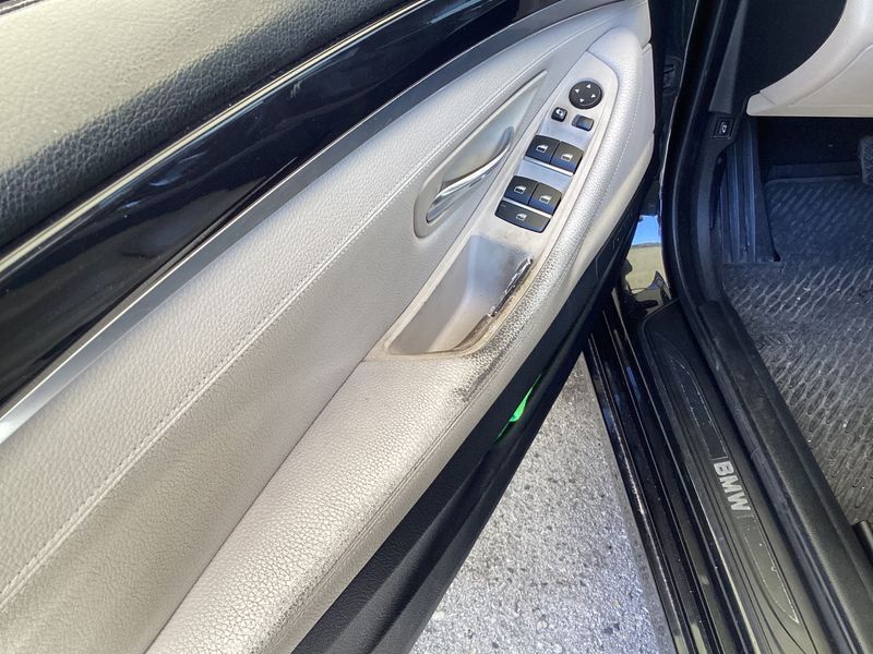 BMW 5er 530d 2011 – снимка 22