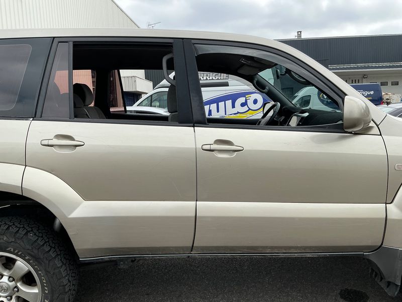 Toyota Land Cruiser 3.0 D-4D VX 2003 – снимка 10