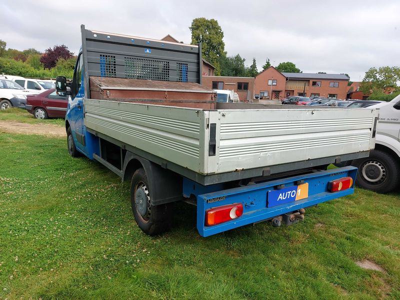 Renault Master 2.3 dCi L2H1 3,5t — zdjęcie 3