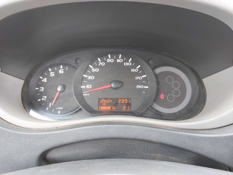 Renault Master 2.3 dCi L2H1 3,5t — zdjęcie 12