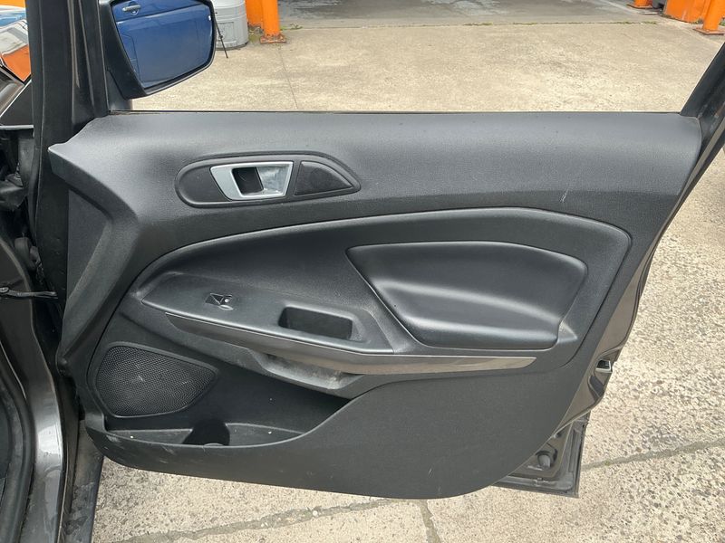 Ford EcoSport 1.0 EcoBoost Cool&Connect 2020 – снимка 36