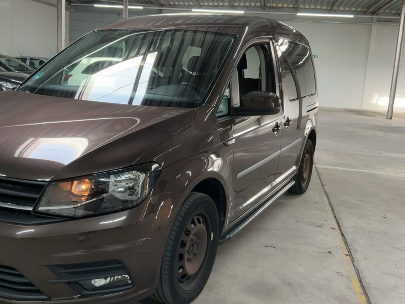Volkswagen Caddy 1.4 TSI Trendline BlueMotion Tech — zdjęcie 2