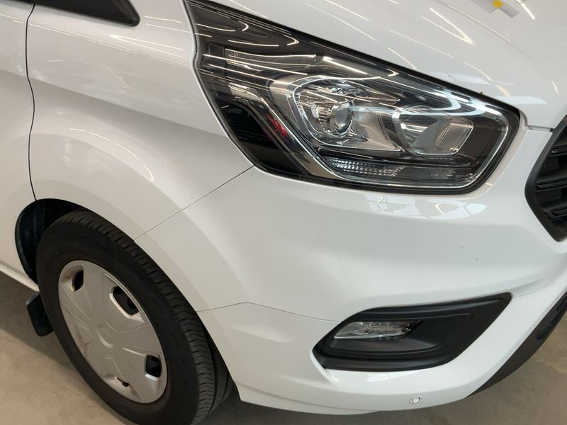 Ford Transit Custom 2.0 TDCi 320 L1 Trend — zdjęcie 8