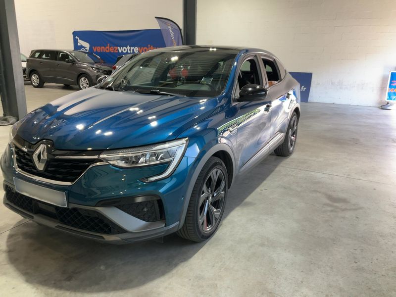 Renault Arkana 1.6 Hybrid E-Tech R.S. Line — zdjęcie 2