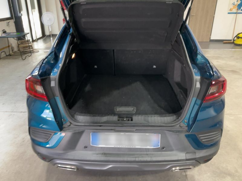 Renault Arkana 1.6 Hybrid E-Tech R.S. Line — zdjęcie 10