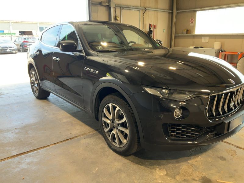 Maserati Levante 3.0 V6 Diesel — zdjęcie 8