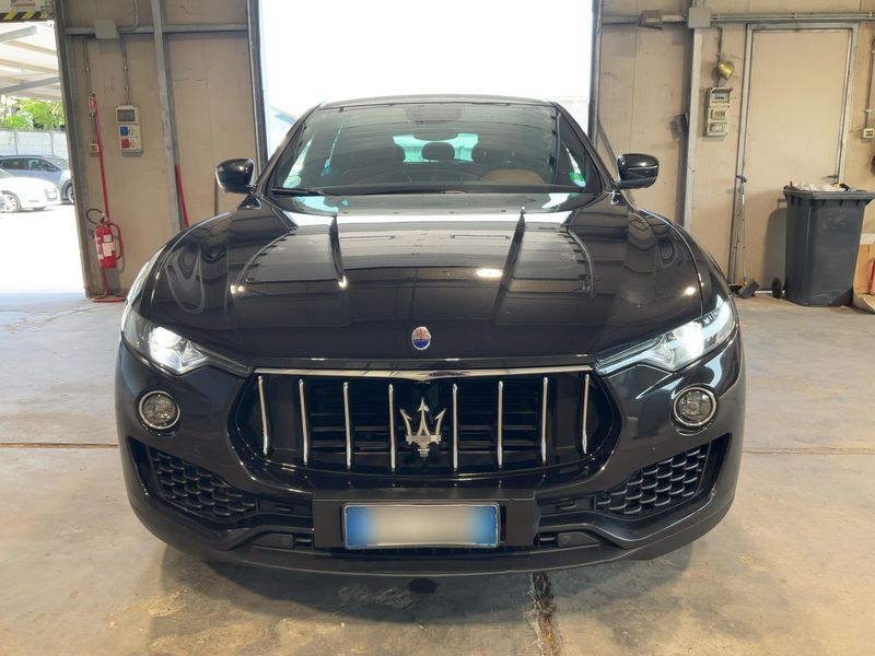 Maserati Levante 3.0 V6 Diesel — zdjęcie 9