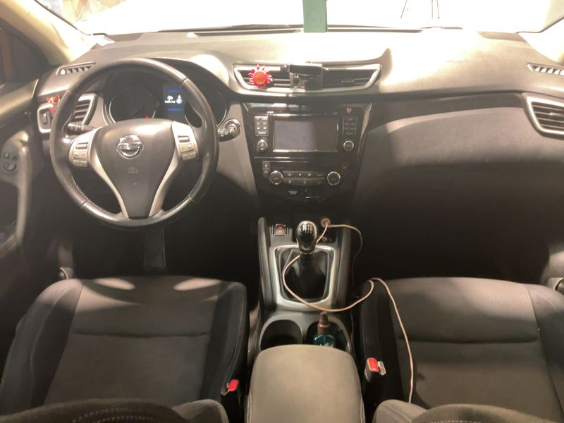 Nissan Qashqai 1.5 dCi Acenta — zdjęcie 12