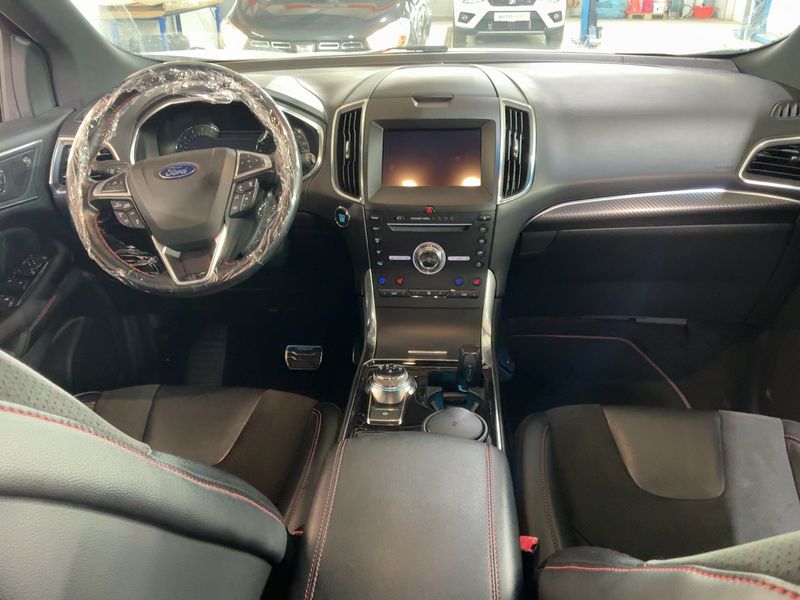 Ford Edge 2.0 TDCi EcoBlue Bi-Turbo ST-Line 4x4 — zdjęcie 12