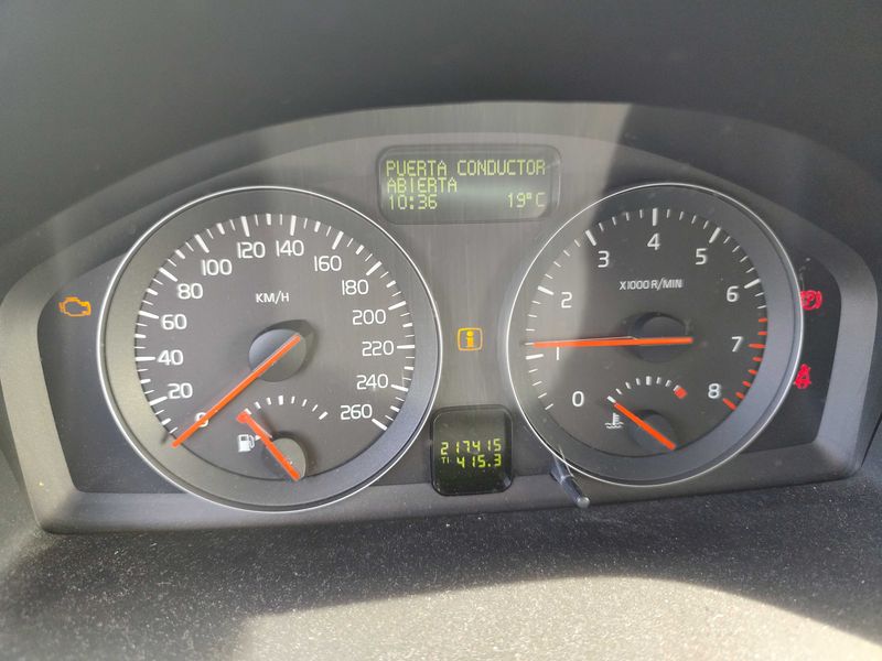 Volvo C30 2.4 Summum — zdjęcie 12