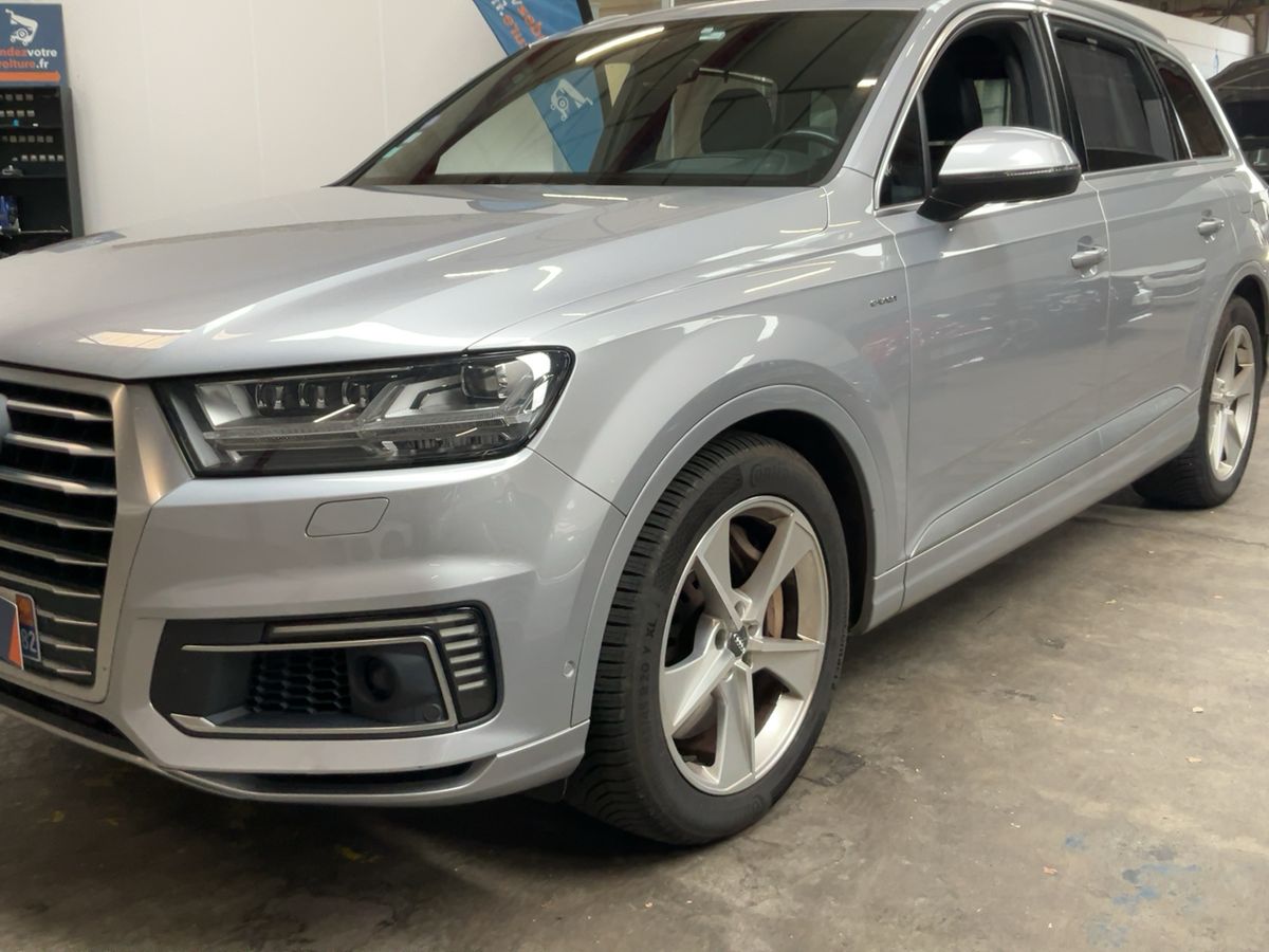 Audi Q7 3.0 TDI e-tron quattro Avus Extended