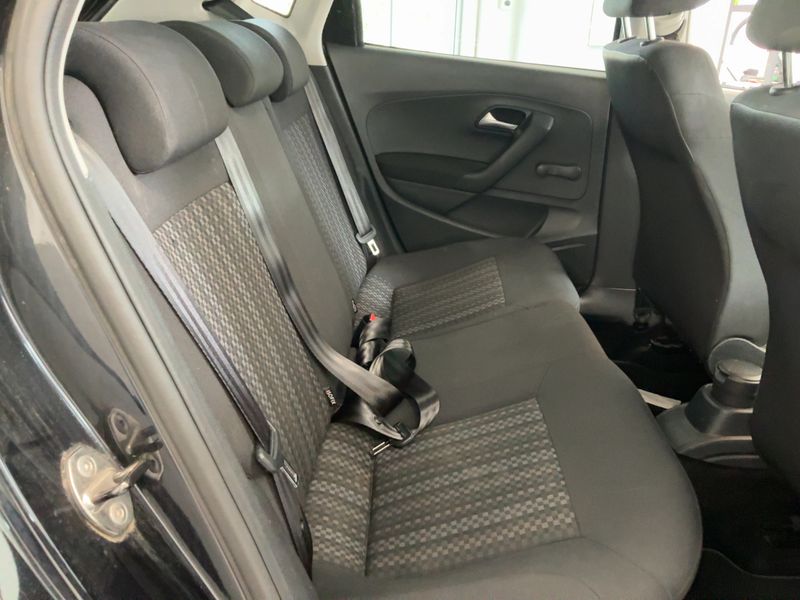 Volkswagen Polo 1.0 Trendline BlueMotion Tech 2017 – снимка 19