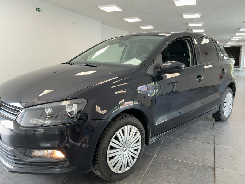Volkswagen Polo 1.0 Trendline BlueMotion Tech 2017 – снимка 2
