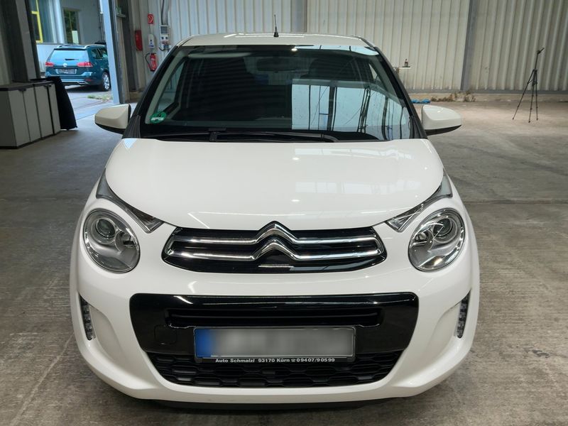Citroen C1 1.0 VTi Shine — zdjęcie 9