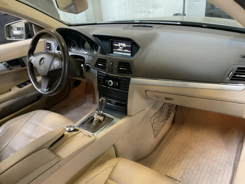 Mercedes-Benz E-Klasse E 220 CDI BlueEfficiency Elegance 2010 – снимка 17