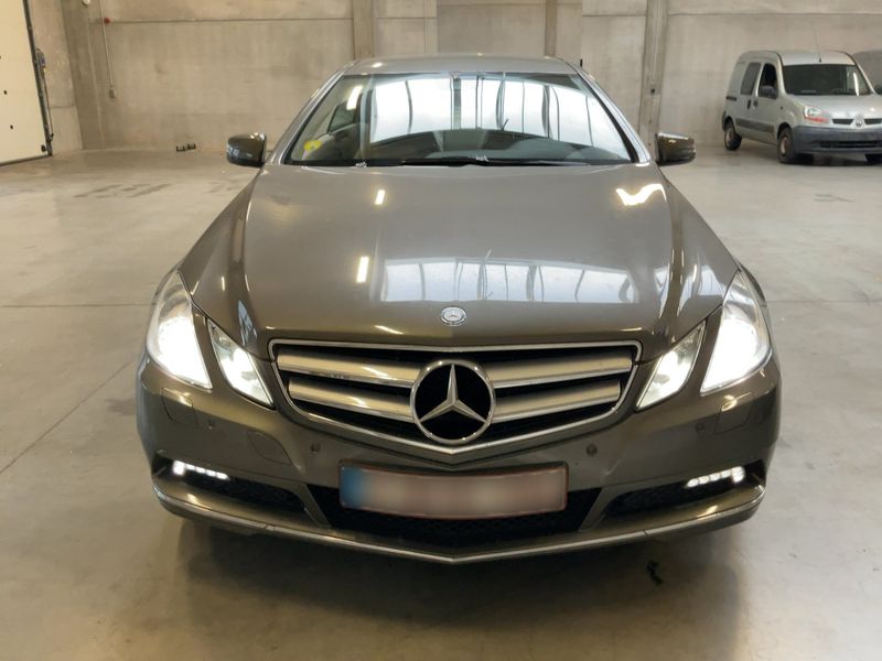 Mercedes-Benz E-Klasse E 220 CDI BlueEfficiency Elegance 2010 – снимка 14