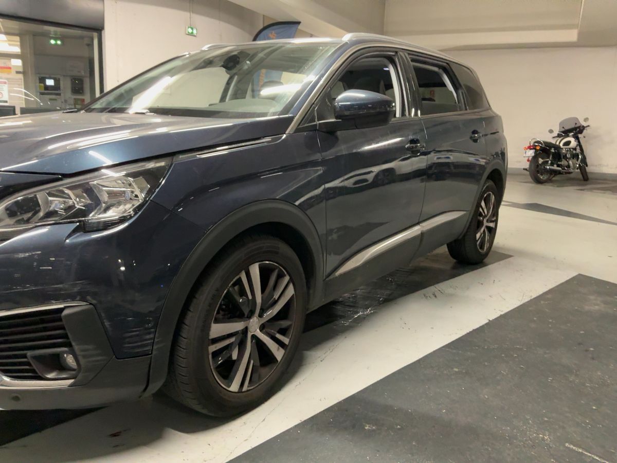 Peugeot 5008 d'occasion