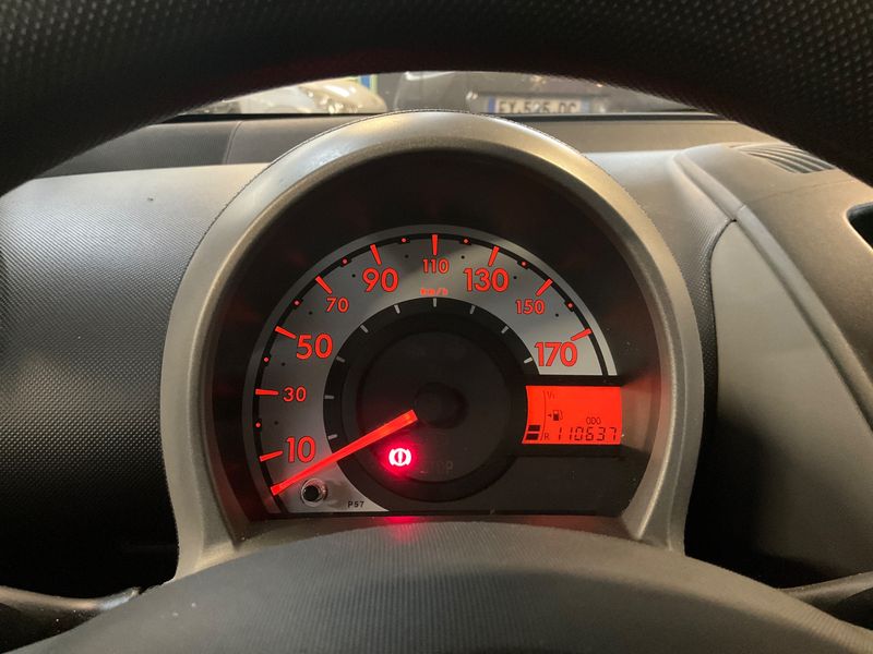 Citroen C1 1.0 Attraction — zdjęcie 4