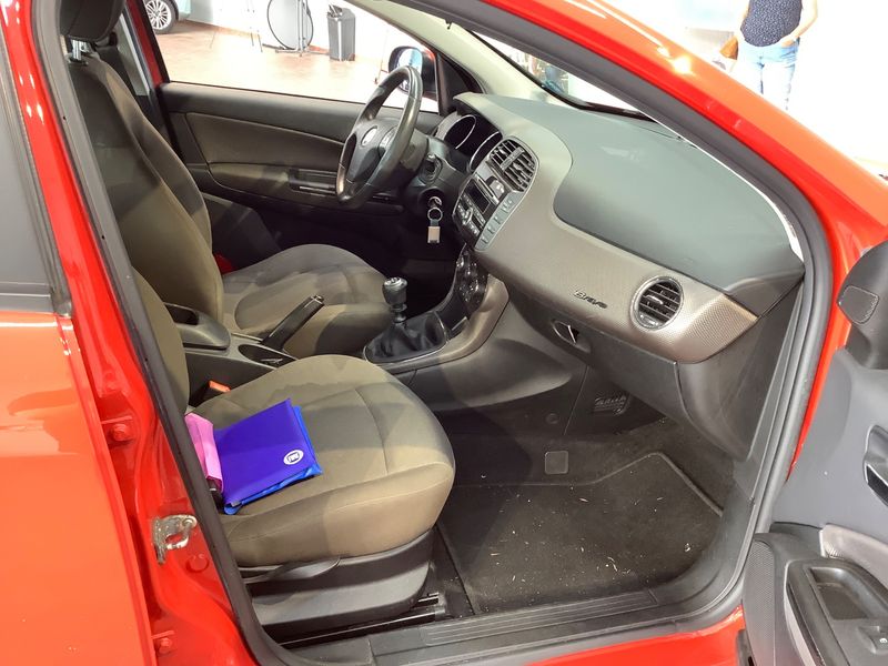 Fiat Bravo 1.4 Turbo T JET Dynamic — zdjęcie 3