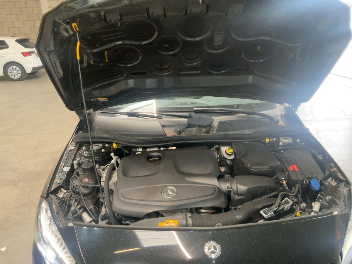 Mercedes-Benz A-Klasse 2018 — photo 22