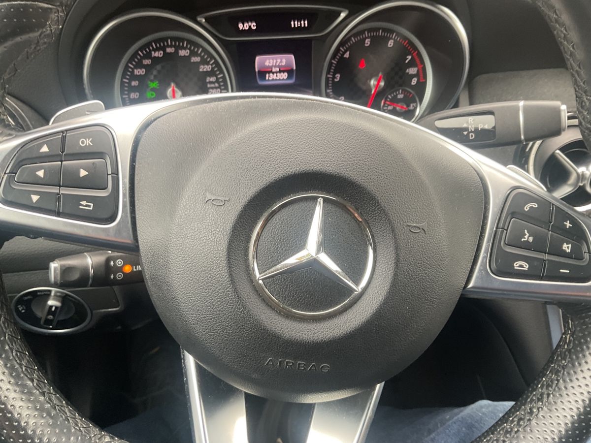 Mercedes-Benz A-Klasse 2018 — photo 32