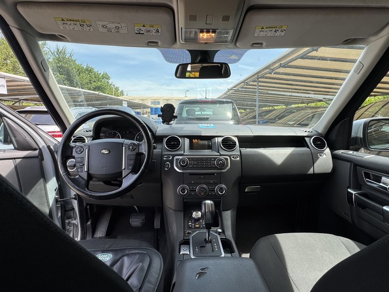 Land Rover Discovery 4 3.0 TD V6 TDV6 SE — zdjęcie 11