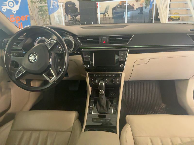 Skoda Superb 2.0 TDI Laurin & Klement 4x4 2016 – снимка 18