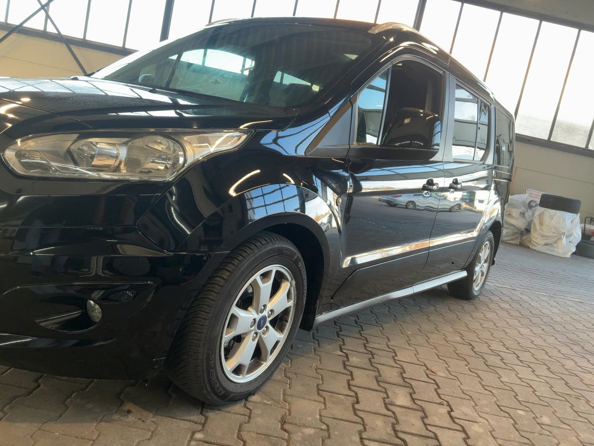 Ford Grand d'occasion