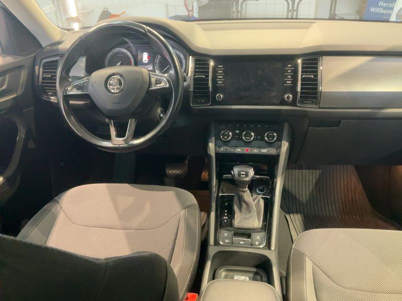 Skoda Kodiaq 1.4 TSI Ambition 4x4 — zdjęcie 12