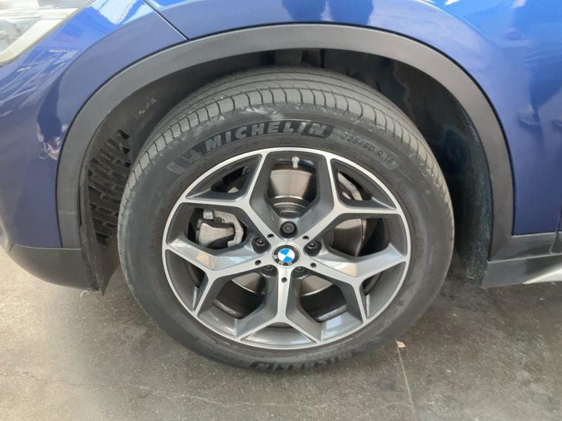 BMW X1 sDrive 20i xLine 2019 – снимка 3
