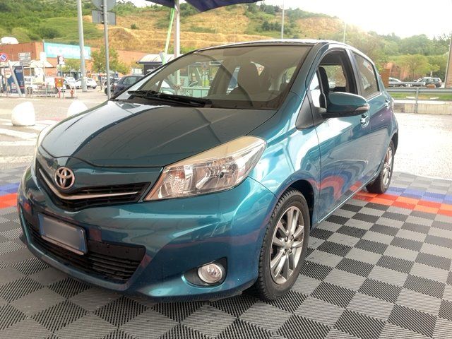 Toyota Yaris 2014