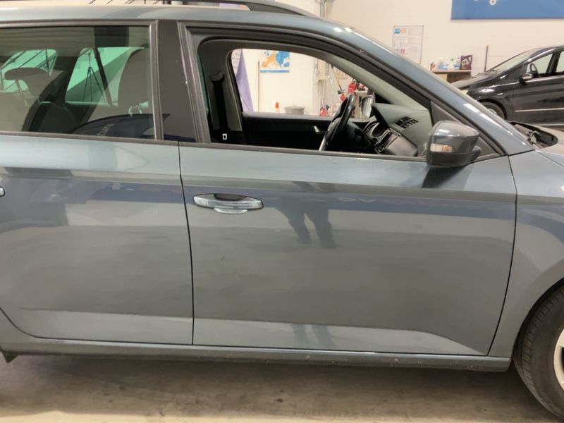Skoda Fabia 1.0 TSI Clever — zdjęcie 7