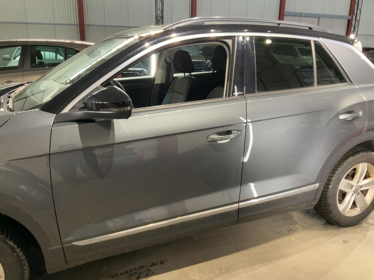 Volkswagen T-Roc 2019 — photo 5