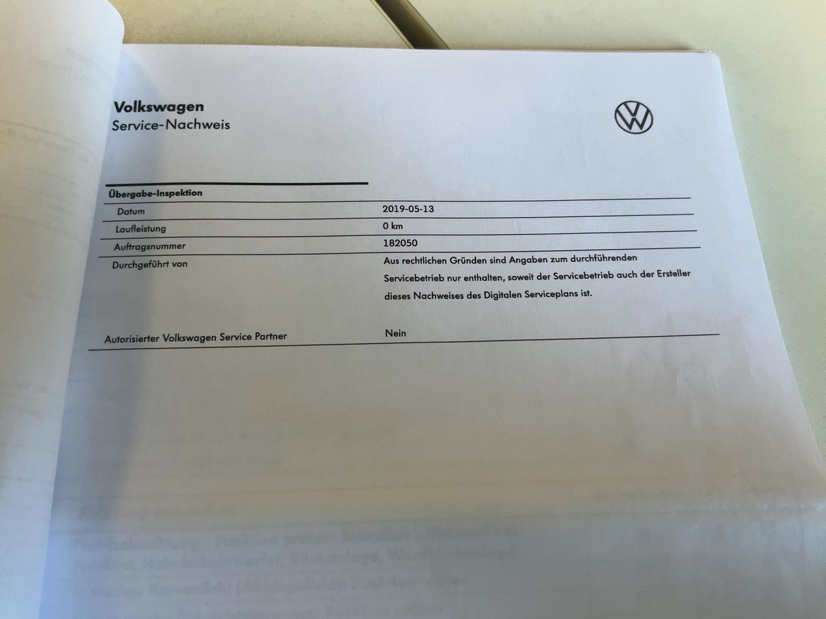 Volkswagen T-Roc 2019 — photo 30