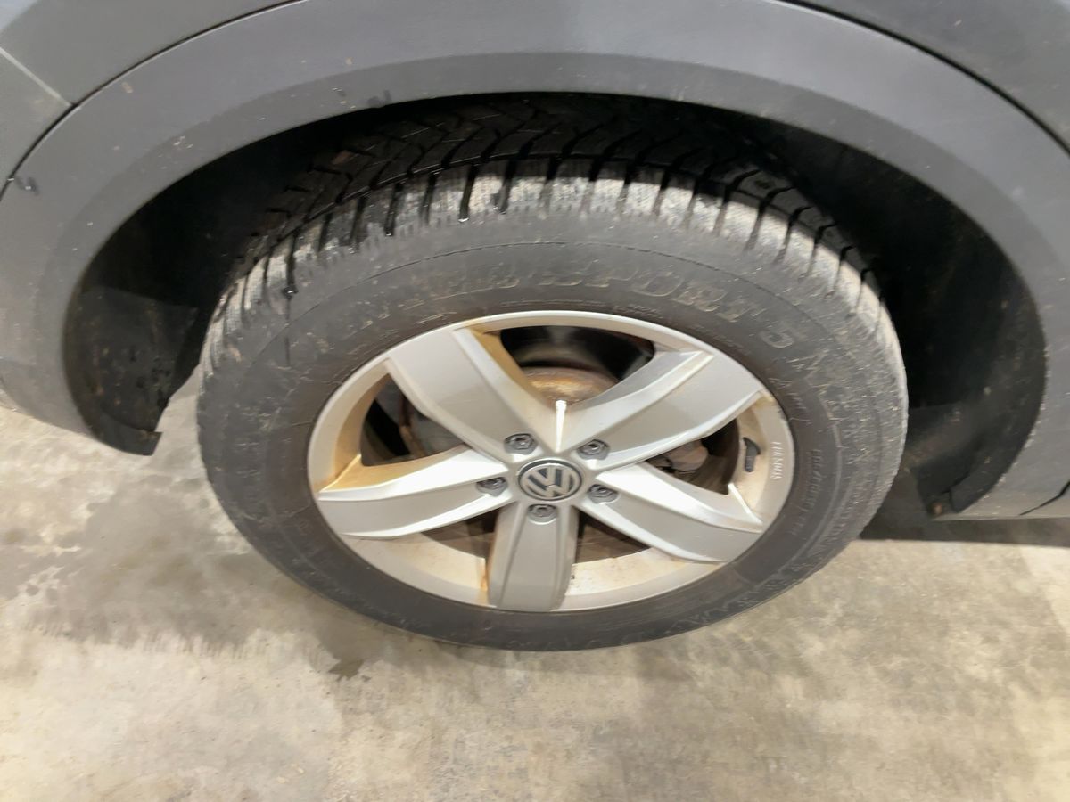 Volkswagen T-Roc 2019 — photo 10
