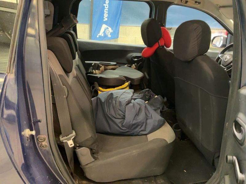 Dacia Lodgy 1.6 SCe Silver Line — zdjęcie 14