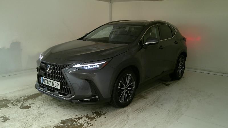 Lexus NX-Serie NX 450h+ E-Four Luxury Line — zdjęcie 6