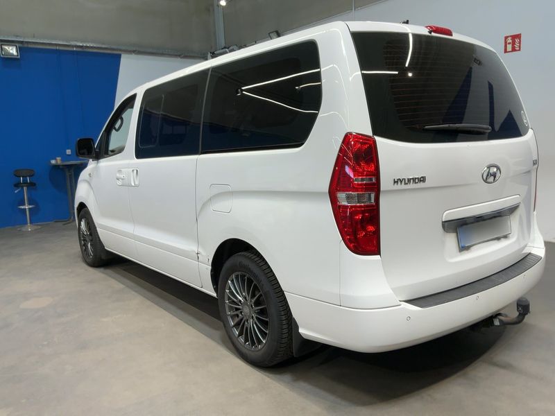Hyundai H1 2.5 CRDi Travel Trend — zdjęcie 3