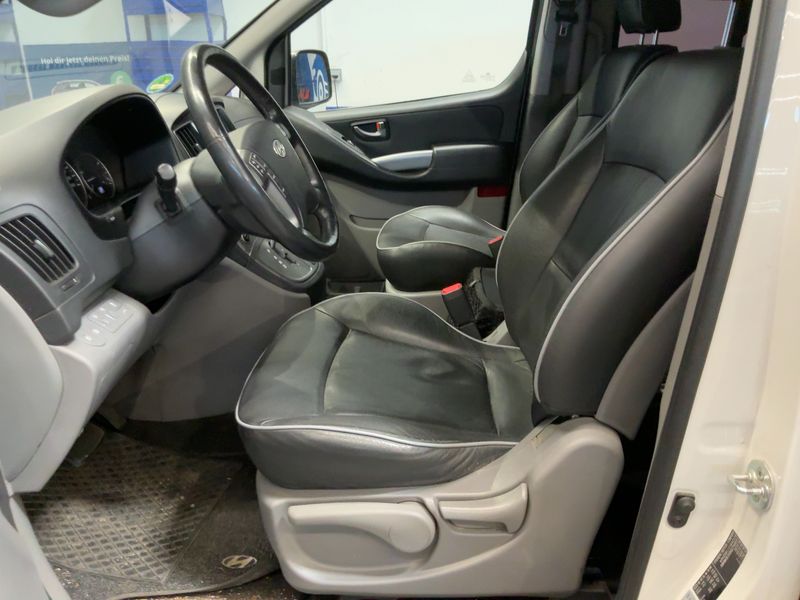 Hyundai H1 2.5 CRDi Travel Trend — zdjęcie 11