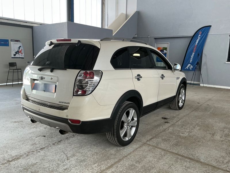 Chevrolet Captiva 2.2 Diesel D LTZ 4WD — zdjęcie 2