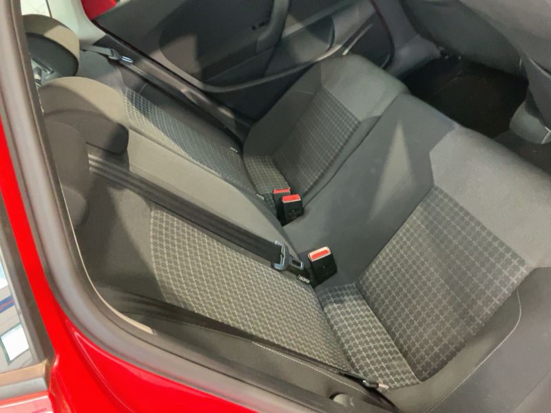 Volkswagen Polo 1.0 Comfortline 2017 – снимка 19