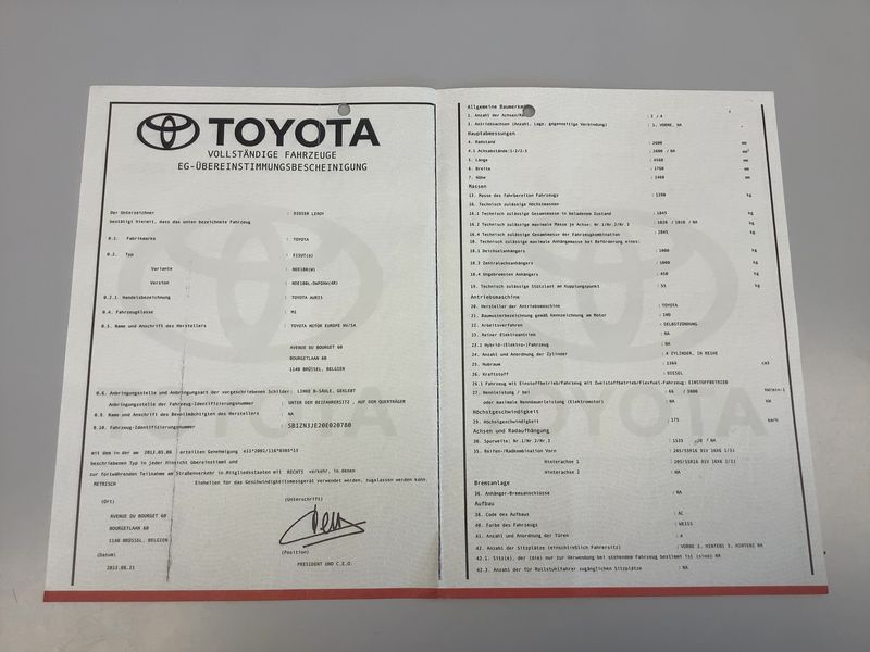 Toyota Auris Touring Sports 1.4 Turbodiesel Cool — zdjęcie 16