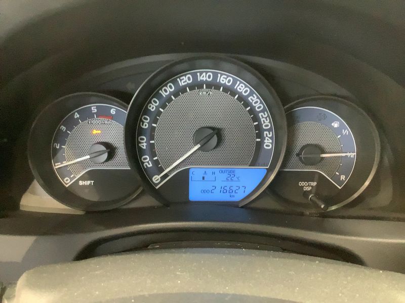 Toyota Auris Touring Sports 1.4 Turbodiesel Cool — zdjęcie 13