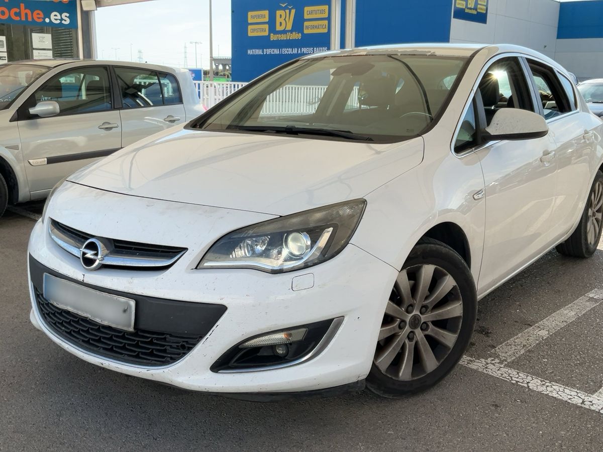 Opel Astra 2013