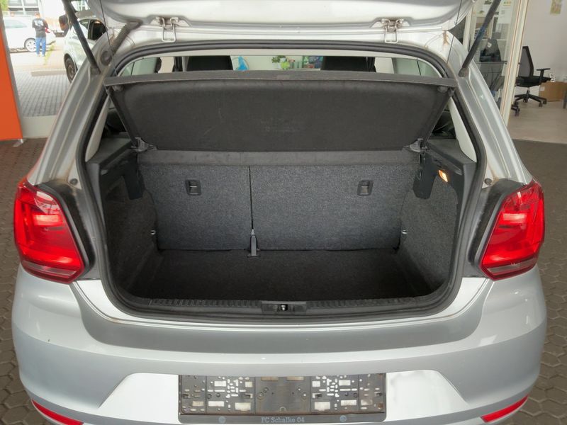 Volkswagen Polo 1.4 TDI Trendline BlueMotion Tech 2015 – снимка 15