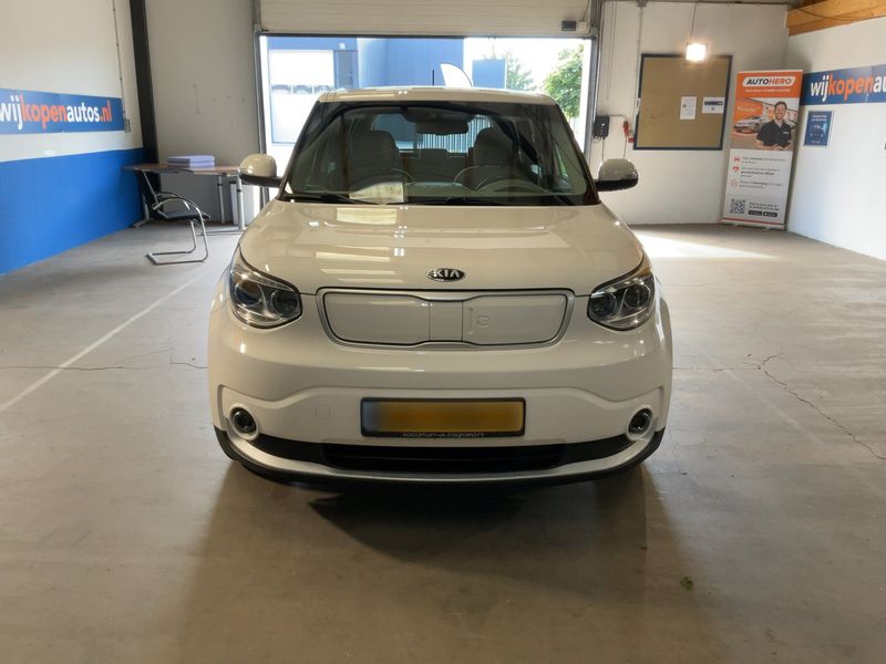 Kia Soul electric drive 81 kW EV Play — zdjęcie 9